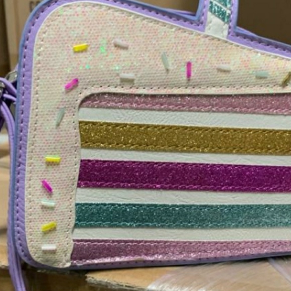 🆕️ Birthday cake 🍰crossbody bag - Picture 2 of 3